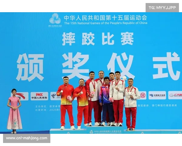 智慧摔跤：析全运会实力相当选手对决中的时机把握